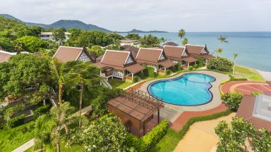 Hotel Aura Samui Beach